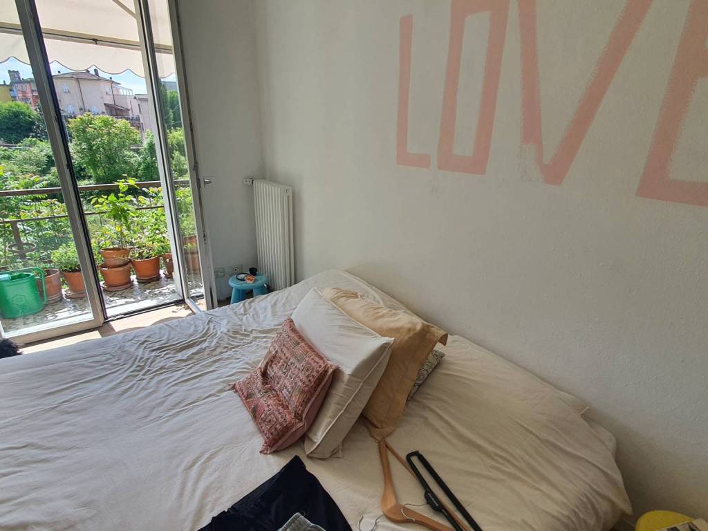 appartamento in affitto a Sarzana in zona Falcinello