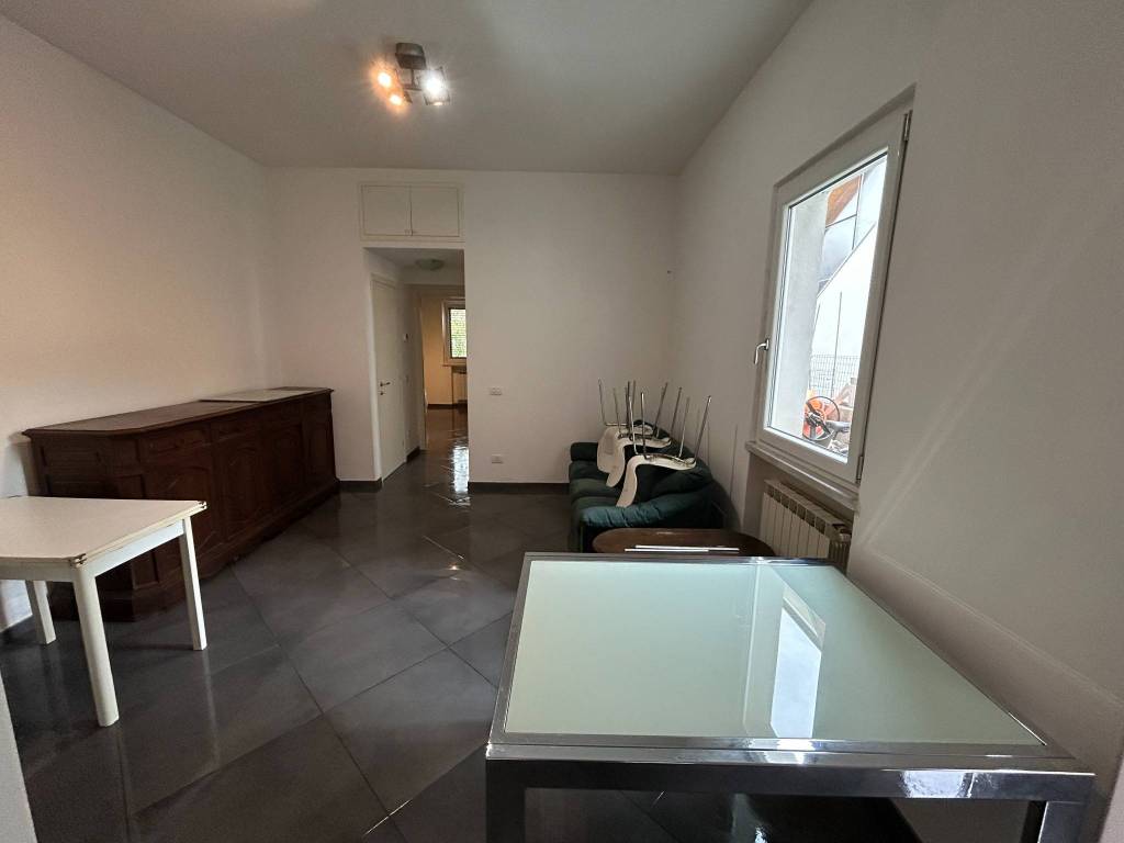 appartamento in affitto a Sarzana in zona Falcinello