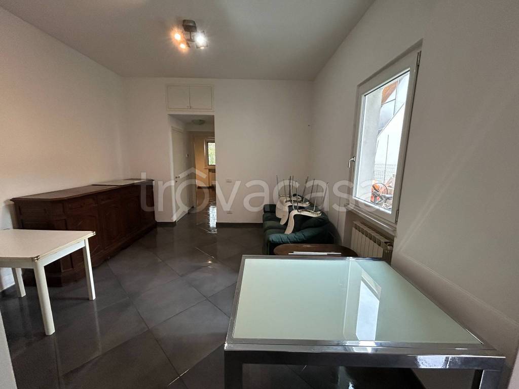 appartamento in affitto a Sarzana