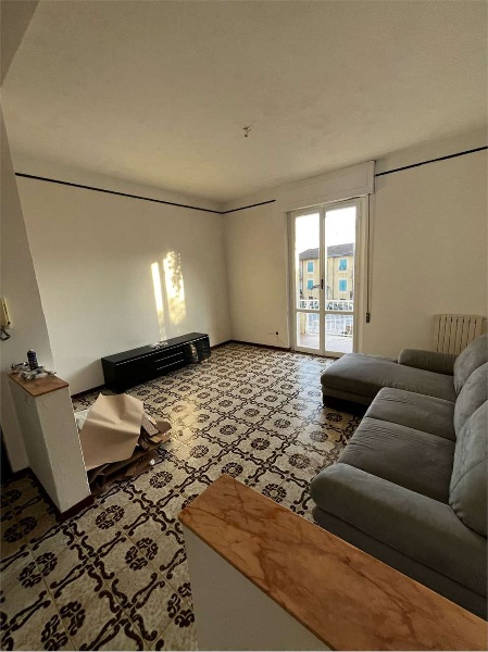 appartamento in affitto a Sarzana