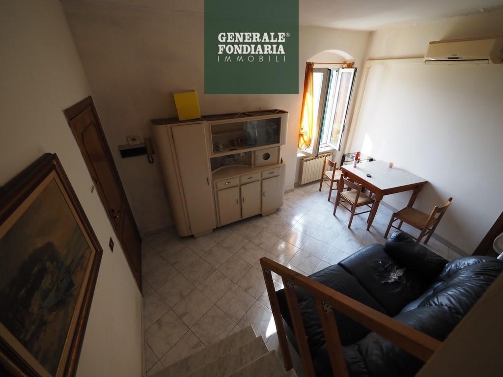 appartamento in affitto a Sarzana