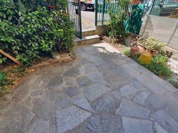 appartamento in affitto a Sarzana