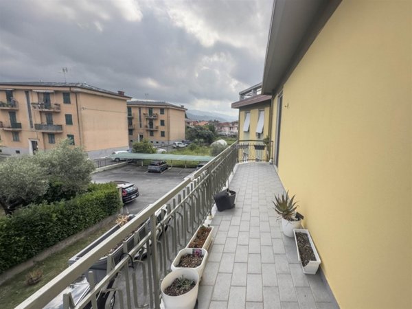 appartamento in affitto a Sarzana