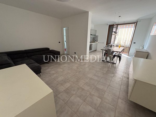 appartamento in affitto a Sarzana