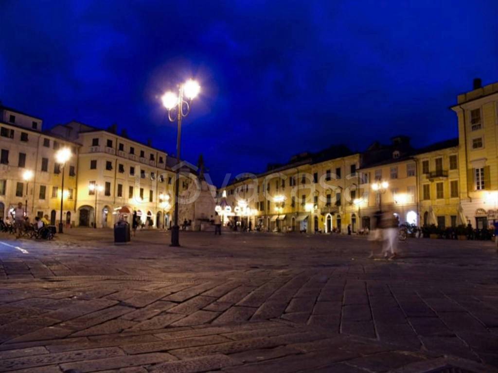 appartamento in affitto a Sarzana