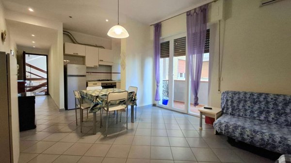 appartamento in affitto a Sarzana in zona Marinella di Sarzana