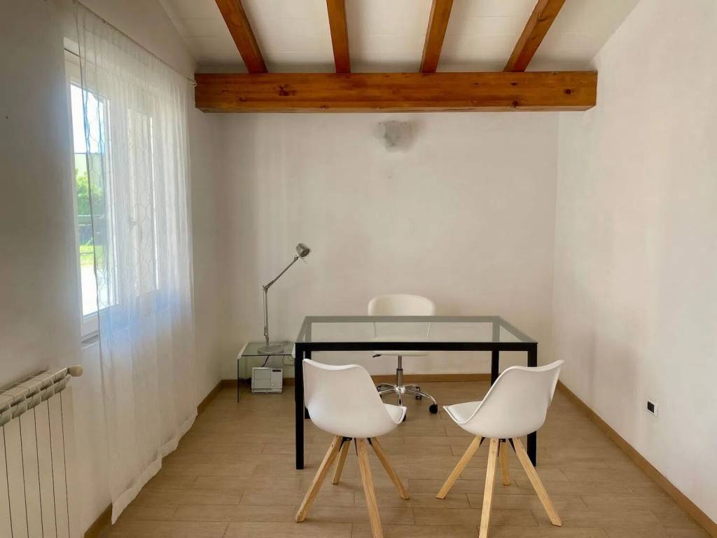 ufficio in affitto a Sarzana