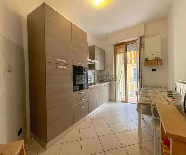 appartamento in affitto a Sarzana