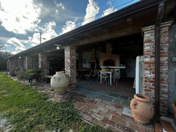 appartamento in affitto a Sarzana