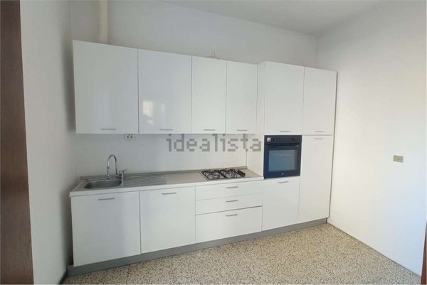 appartamento in affitto a Sarzana