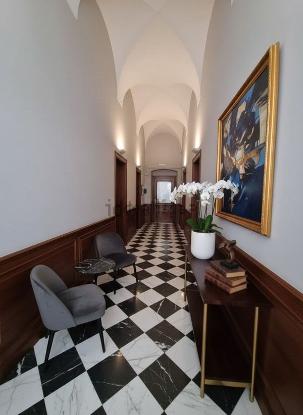 ufficio in affitto a Sarzana