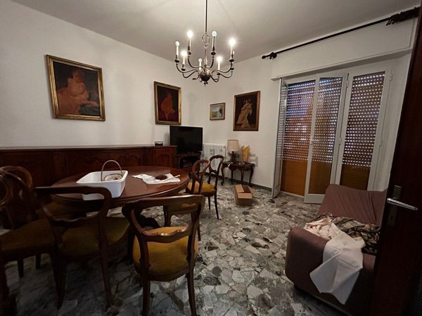 appartamento in affitto a Sarzana