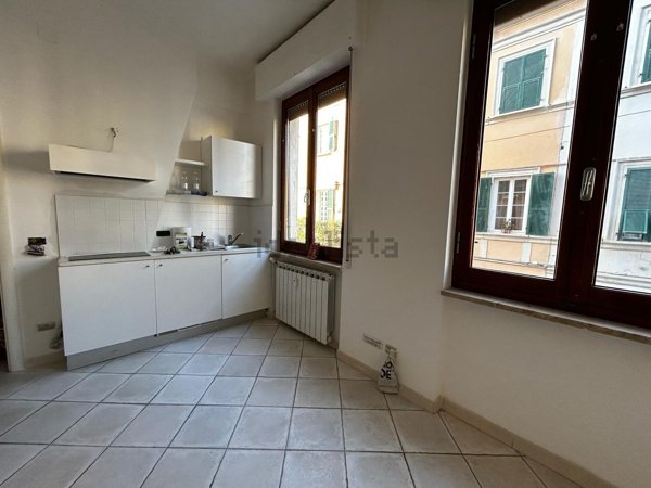 appartamento in affitto a Sarzana