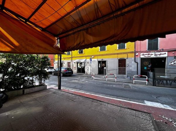 negozio in affitto a Sarzana