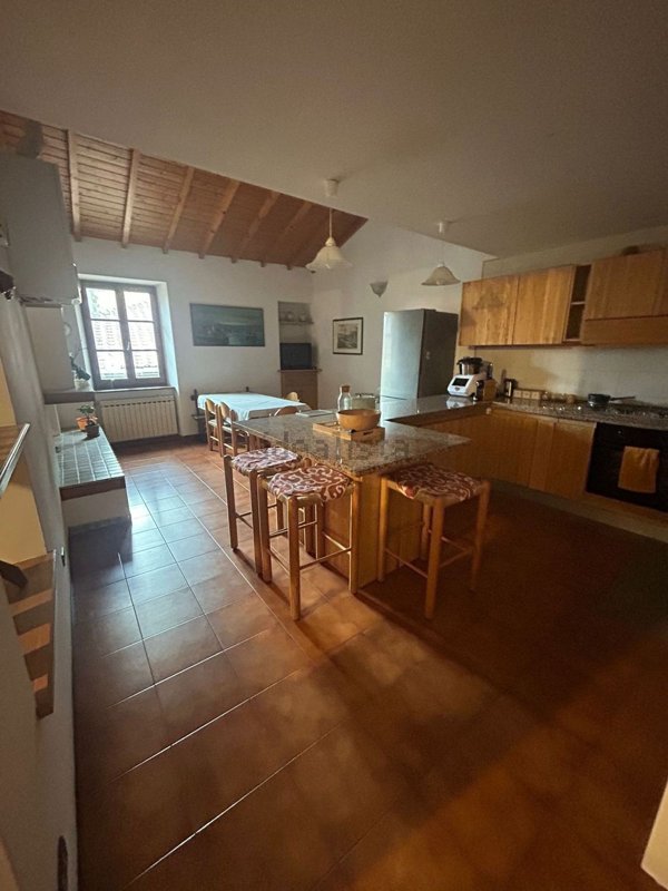 appartamento in affitto a Sarzana