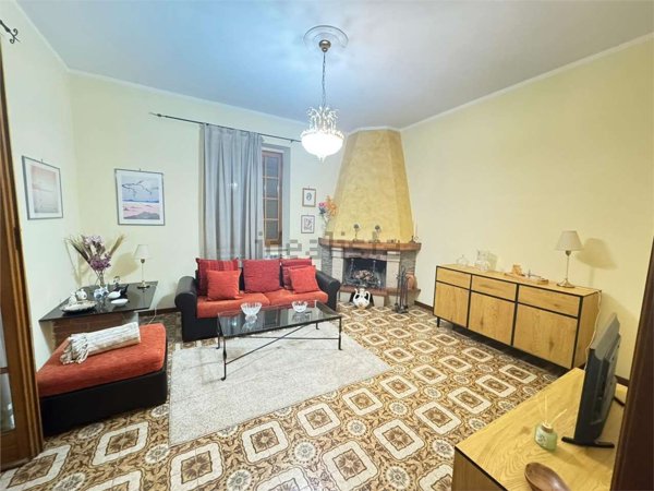 appartamento in affitto a Sarzana