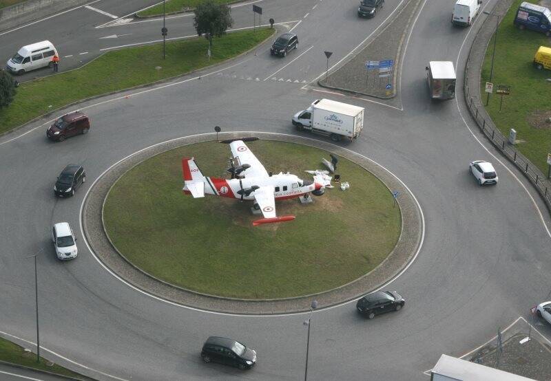 locale commerciale in affitto a Sarzana