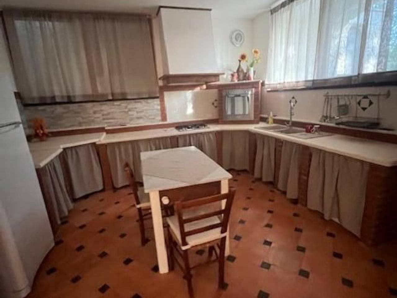 casa indipendente in affitto a Sarzana