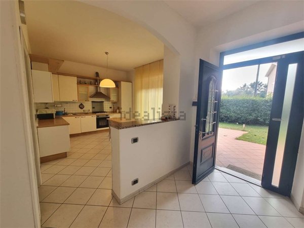 appartamento in affitto a Sarzana