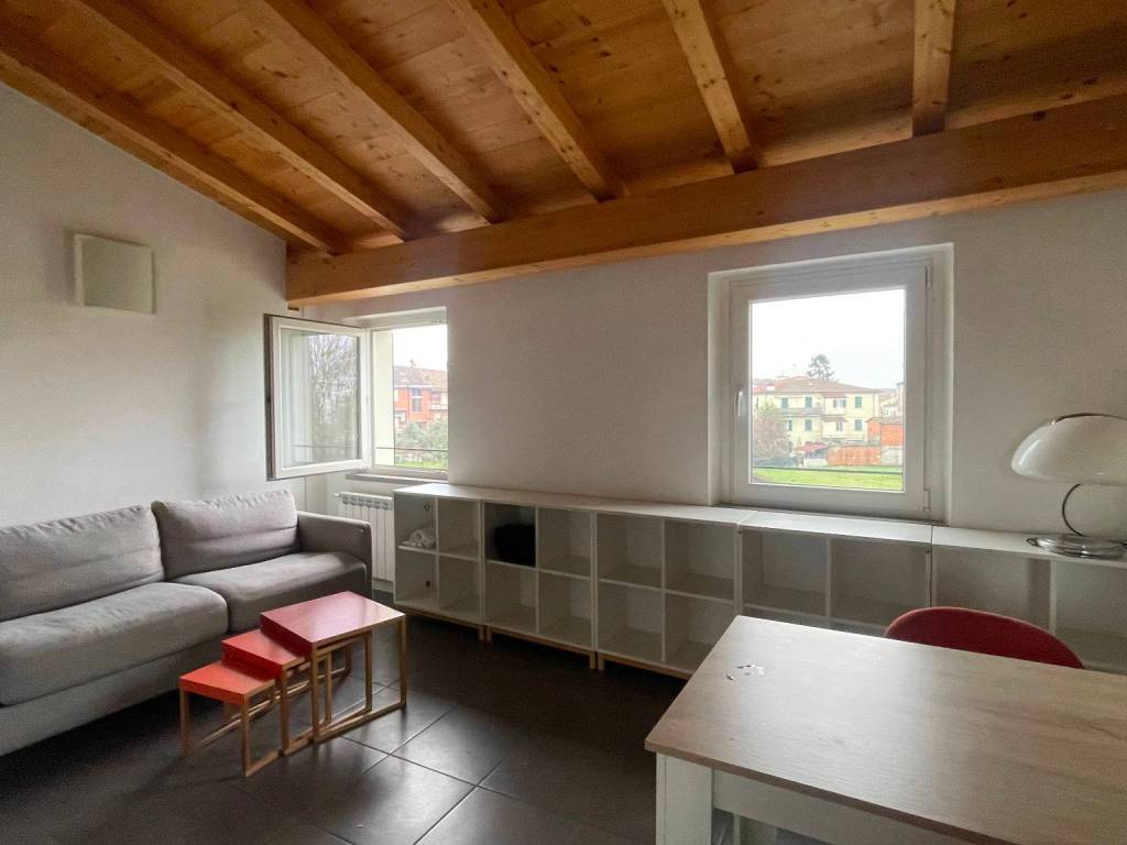 appartamento in affitto a Sarzana