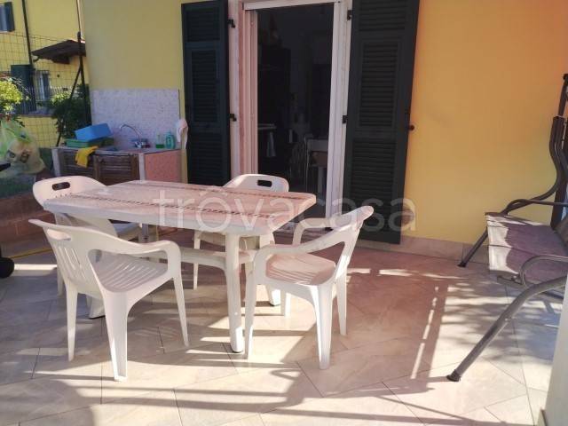 appartamento in affitto a Sarzana