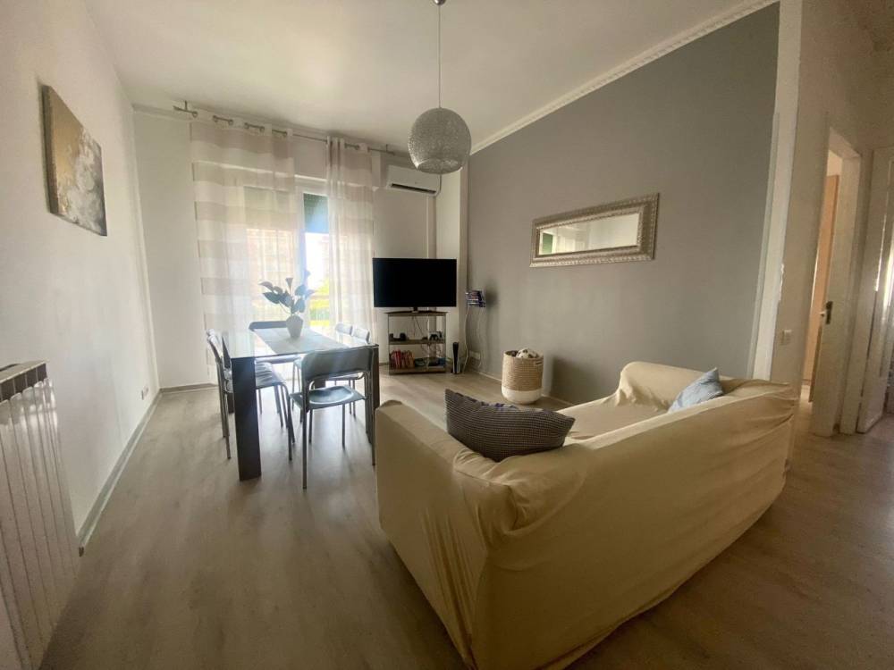 appartamento in affitto a Sarzana in zona Marinella di Sarzana