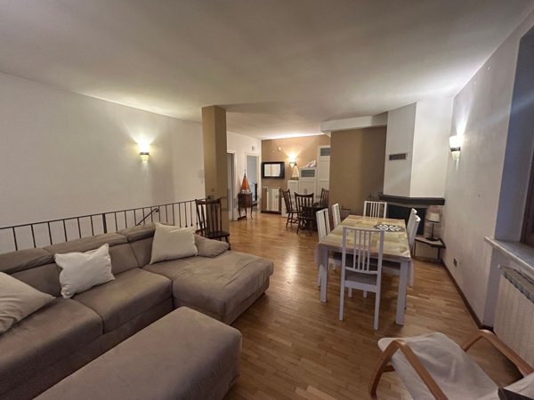 casa indipendente in affitto a Sarzana