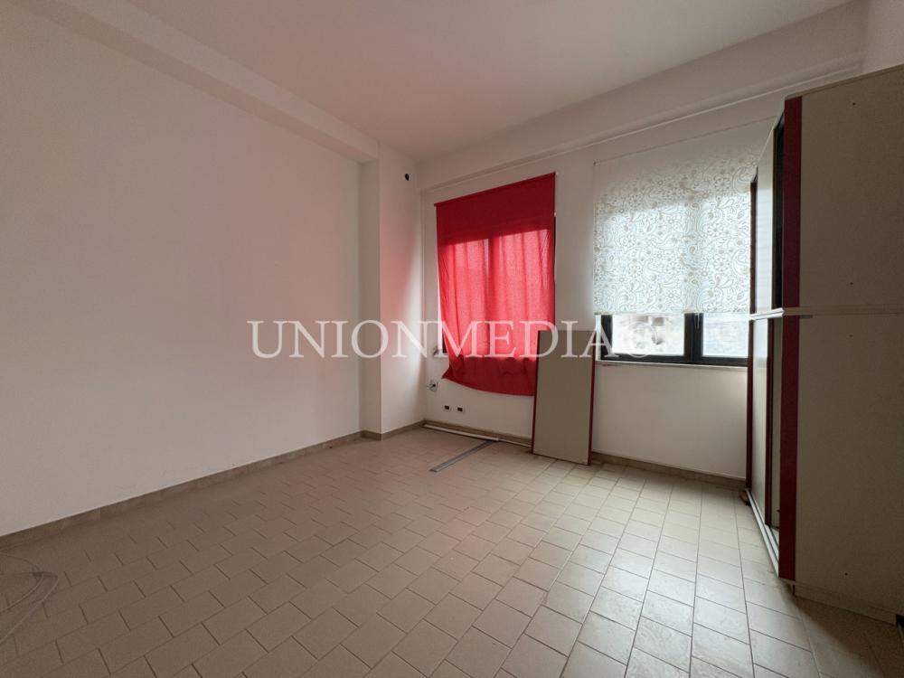 capannone in affitto a Sarzana