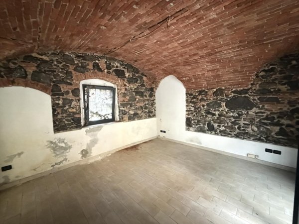 appartamento in affitto a Sarzana