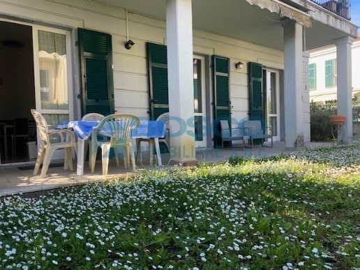 appartamento in affitto a Sarzana in zona Falcinello