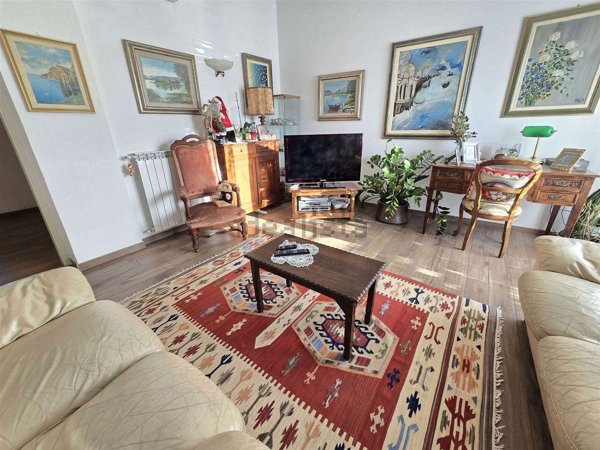 appartamento in affitto a Sarzana