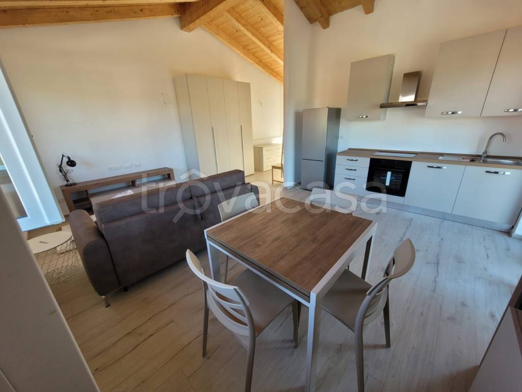 appartamento in affitto a Sarzana