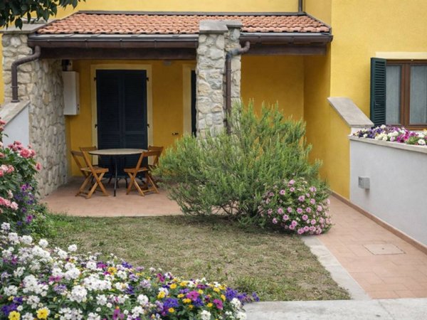 casa indipendente in affitto a Sarzana in zona San Lazzaro