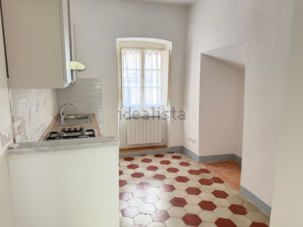 appartamento in affitto a Sarzana