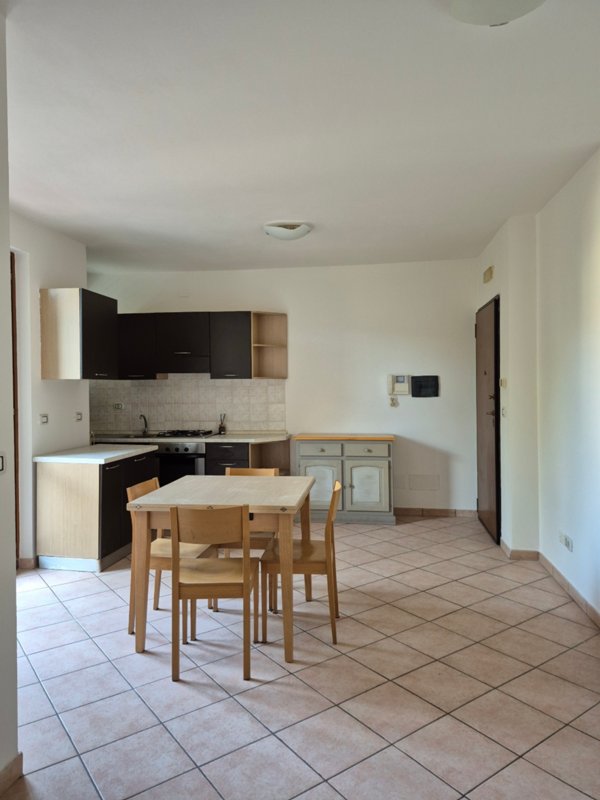 appartamento in affitto a Sarzana