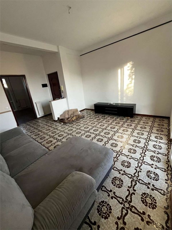 appartamento in affitto a Sarzana