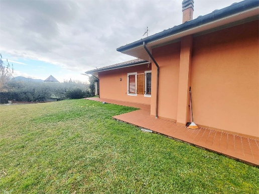 appartamento in affitto a Sarzana