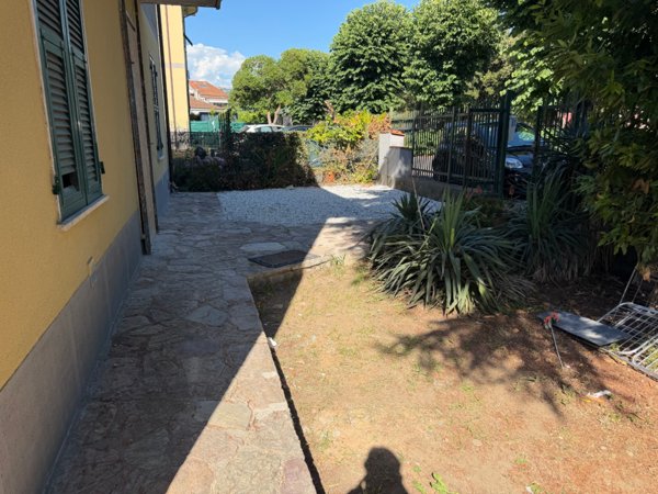 appartamento in affitto a Sarzana