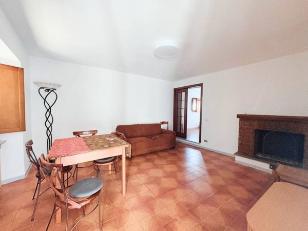 casa semindipendente in affitto a Sarzana