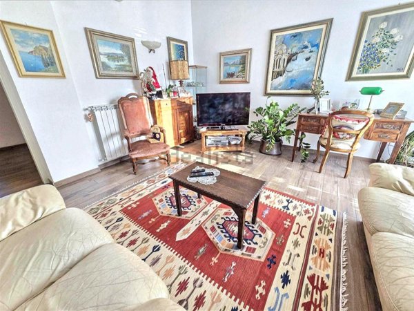 appartamento in affitto a Sarzana