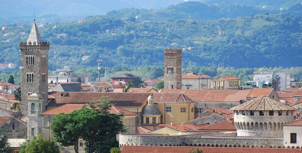 appartamento in affitto a Sarzana