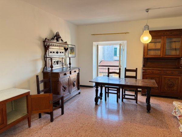 appartamento in affitto a Sarzana