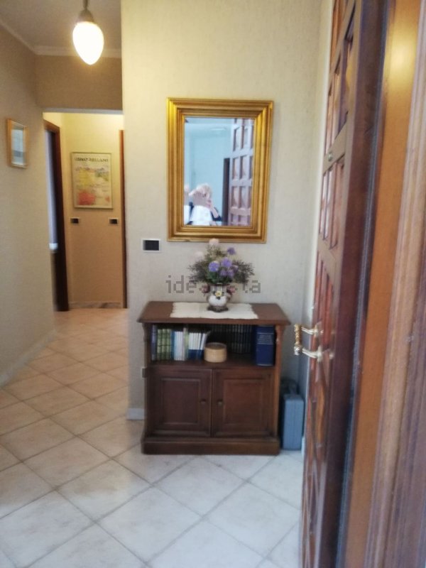 appartamento in affitto a Varese Ligure