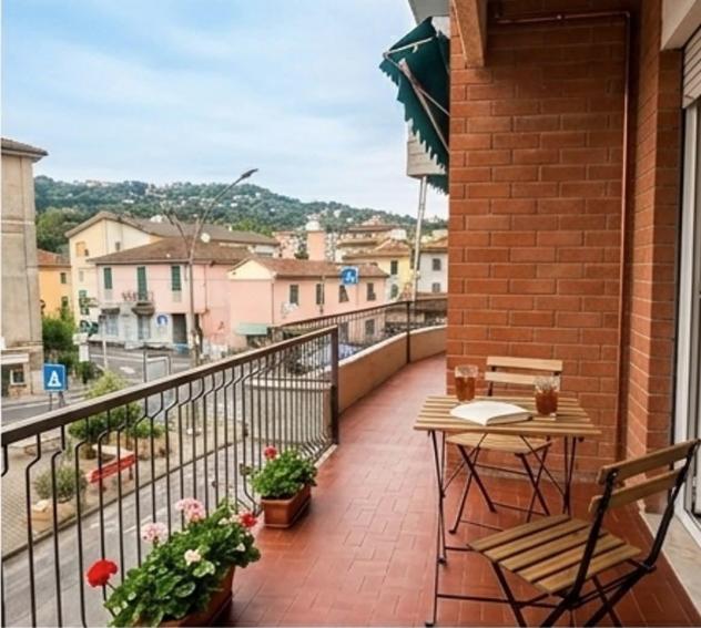 appartamento in affitto a Vezzano Ligure in zona Prati