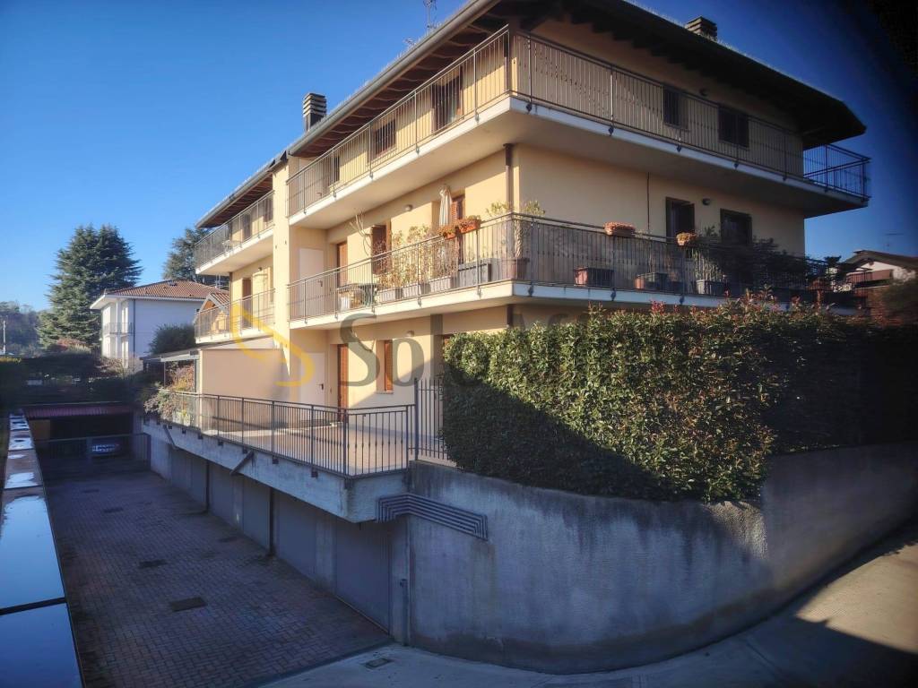 appartamento in affitto ad Albizzate