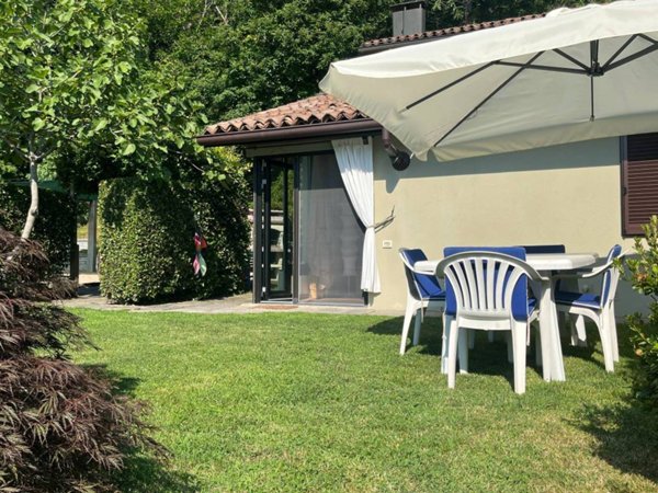 appartamento in affitto ad Angera