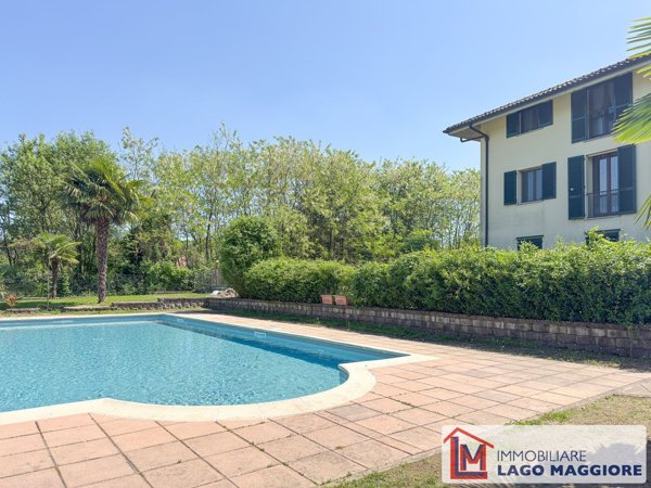 appartamento in affitto ad Angera