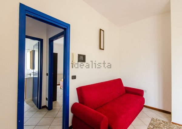 appartamento in affitto ad Angera