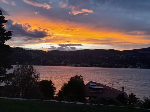 appartamento in affitto ad Angera