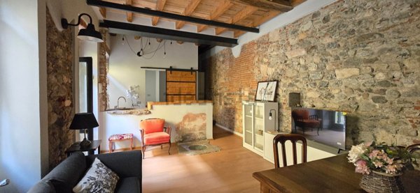 appartamento in affitto ad Angera